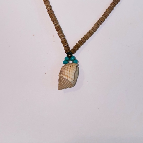 Vintage Wooden Seed Bead and SeaShell Necklace with Faux Turquoise Accent - Picture 3 of 9
